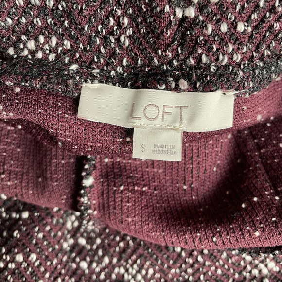 NWOT LOFT Skirt - Picture 4 of 4